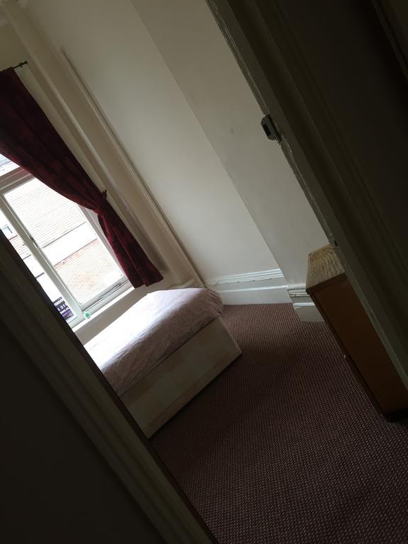 The White Horse B&B London Bagian luar foto